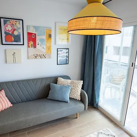 Feria. Centrico A Solo 200 Metros De La Playa Apartamento *