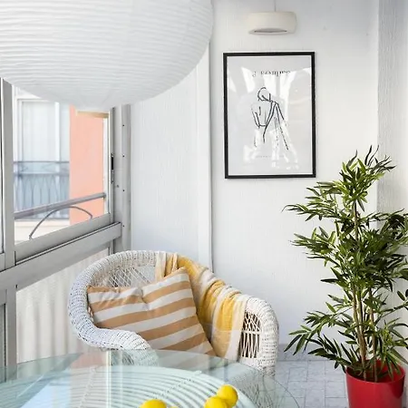 Apartamento Feria. Centrico A Solo 200 Metros De La Playa